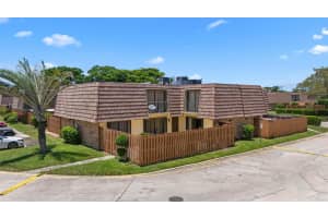 973 Springdale Circle, Palm Springs, FL 33461 Sold 09/04/25