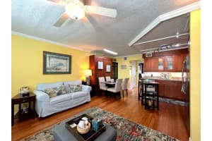 150 Horizons E 207, Boynton Beach, FL 33435 Sold 05/15/25