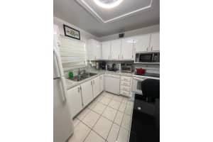 705 Lori Drive 305, Palm Springs, FL 33461 Sold 10/15/25