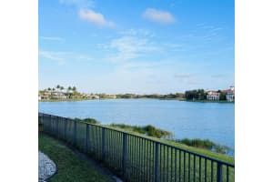 135 Playa Rienta Way, Palm Beach Gardens, FL 33418 Sold 08/22/25