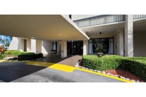 2425 Presidential Way 603, West Palm Beach, FL 33401 - MLS#R11052427