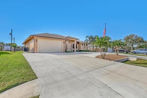 1890 SW Penrose Avenue, Port Saint Lucie, FL 34953 Sold 05/28/25