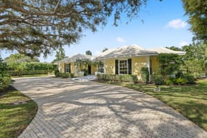 13 Country Road, Village Of Golf, FL 33436 Sold 04/15/25