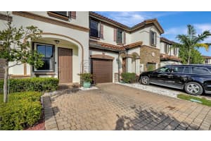8943 NW 183rd Street, Hialeah, FL 33018 Sold 04/18/25