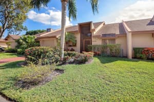 6732 Versailles Court, Lake Worth, FL 33467 Sold 04/28/25