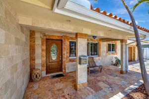 807 SE 11 Avenue, Deerfield Beach, FL 33441 Sold 02/28/25