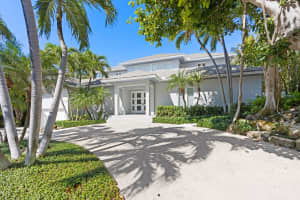 129 Woodbridge Road, Palm Beach, FL 33480 Sold 04/08/25