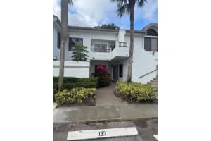 7533 Glendevon Lane 902, Delray Beach, FL 33446 Sold 04/15/25