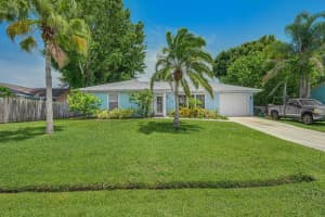 108 Sw De Gouvea Terrace, Port Saint Lucie