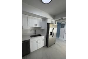 5500 Tamberlane Circle 105, Palm Beach Gardens, FL 33418 Sold 08/20/25