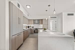 111 SE 1st Avenue 404, Delray Beach, FL 33444 - MLS#R11052573