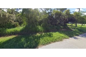 818 Porsche Avenue, Sebring, FL 33872 Sold 06/24/25