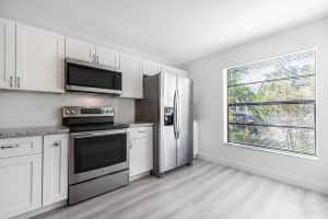 1185 NW 98th Terrace 133, Pembroke Pines, FL 33024 - MLS#R11052583