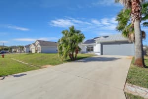 551 SW Lawler Avenue, Port Saint Lucie, FL 34986 Sold 03/18/25