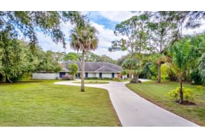 8092 Nashua Drive, Palm Beach Gardens, FL 33418 Sold 03/19/25