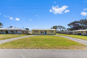 2518 SE Monroe Street, Stuart, FL 34997 Sold 05/23/25