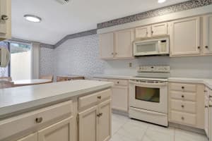 17020 Bay Street, Jupiter, FL 33477 Sold 04/07/25