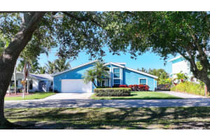 1319 SW Dyer Point Road, Palm City, FL 34990 - MLS#R11052690