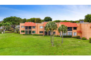 11282 Green Lake Drive 104, Boynton Beach, FL 33437 Sold 02/18/25