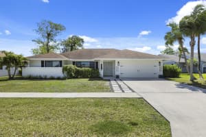 822 Azure Avenue, Wellington, FL 33414 Sold 06/17/25