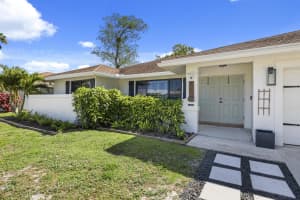 822 Azure Avenue, Wellington, FL 33414 Sold 06/17/25