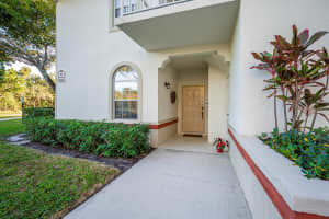 104 Cypress Point Drive, Palm Beach Gardens, FL 33418 Sold 06/09/25
