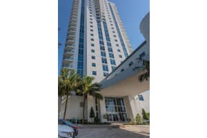 17301 Biscayne Boulevard 2308, North Miami Beach
