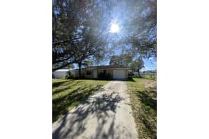 590 NW Sherbrooke Avenue, Port Saint Lucie, FL 34983 Sold 02/28/25