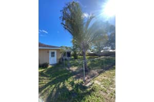 590 NW Sherbrooke Avenue, Port Saint Lucie, FL 34983 Sold 02/28/25