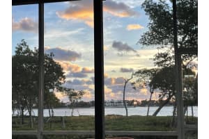 86 N Lakeshore Drive, Hypoluxo, FL 33462 Sold 08/04/25