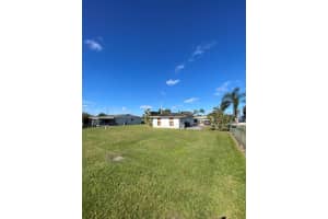 150 SW Lakehurst Drive, Port Saint Lucie, FL 34983 Sold 04/21/25