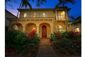320 Murcia Drive, Jupiter, FL 33458 Sold 04/30/25