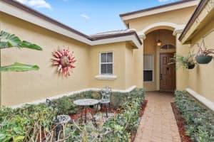 6790 Las Colinas Lane, Lake Worth, FL 33463 Sold 03/25/25