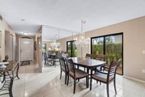 10 Stratford Drive E A, Boynton Beach, FL 33436 Sold 07/23/25