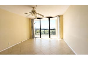 2425 Presidential 805 Way 805, West Palm Beach, FL 33401 Sold 05/30/25