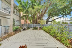 740 Meridian Avenue 12, Miami Beach, FL 33139 Sold 05/14/25
