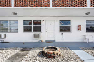 22 SE 3rd Terrace 7, Dania Beach, FL 33004 Sold 07/23/25