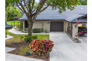 10046 Shadywood Place, Boynton Beach, FL 33437 Sold 02/27/25