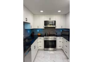 385 Capri I, Delray Beach, FL 33484 Sold 03/21/25