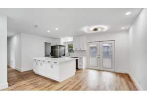 220 N Atlantic Drive, Boynton Beach, FL 33435 Sold 04/08/25