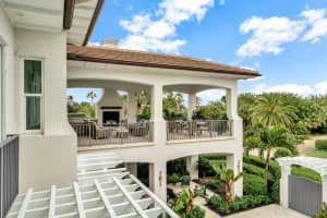 195 Ocean Way, Vero Beach, FL 32963 Sold 03/20/25