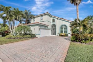 6840 SE Twin Oaks Circle, Stuart, FL 34997 Sold 06/25/25