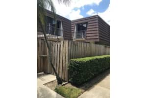 805 8th Lane, Palm Beach Gardens