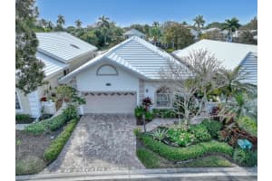 268 Canterbury Drive, Palm Beach Gardens, FL 33418 Sold 02/27/25