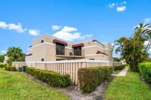 3660 Village Drive B, Delray Beach, FL 33445 Sold 03/27/25
