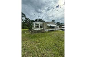 43 Grande Camino Way, Fort Pierce, FL 34951 Sold 02/11/25