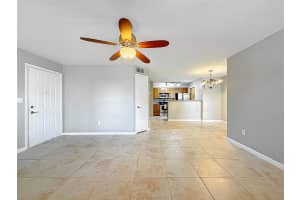 1020 Crystal Way M, Delray Beach, FL 33444 - MLS#R11053199