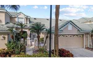 1657 SW Harbour Isles Circle 21, Port Saint Lucie, FL 34986 - MLS#R11053212