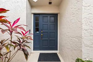 27 Edinburgh Drive, Palm Beach Gardens, FL 33418 Sold 04/29/25