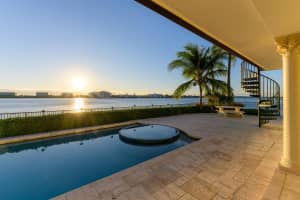 7 Duke Drive, Lake Worth Beach